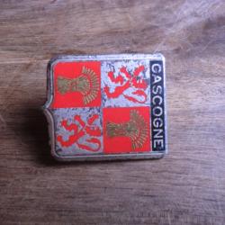 insigne  de l'escadron de bombardement gascogne  / drago paris