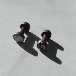 2 vis de manche pour baïonnette gewehr 98
