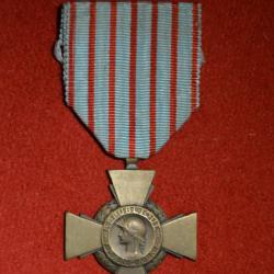 CROIX DU COMBATTANT 1914/1918-1939/1945-INDOCHINE-ALGERIE- CAMPAGNE COLONIALE