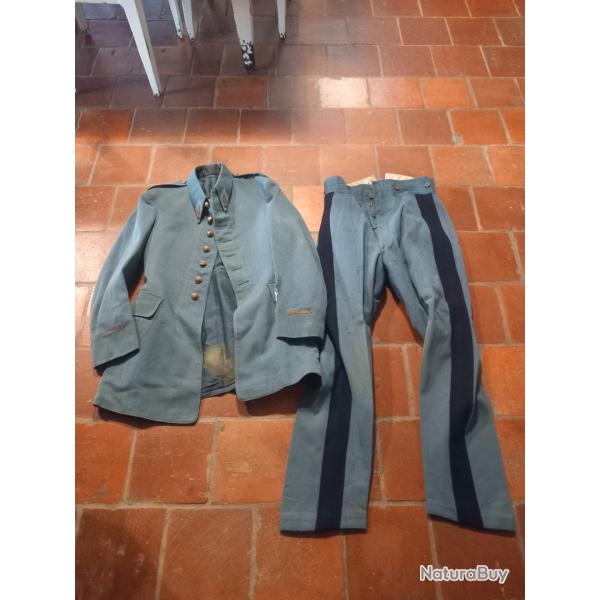 Tenue militaire bleu horizon