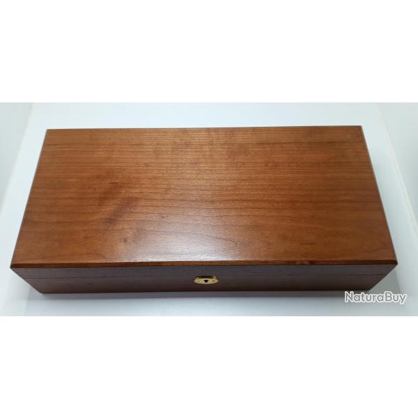 Vend coffret pour colt 1851,1860et Remington 1858.