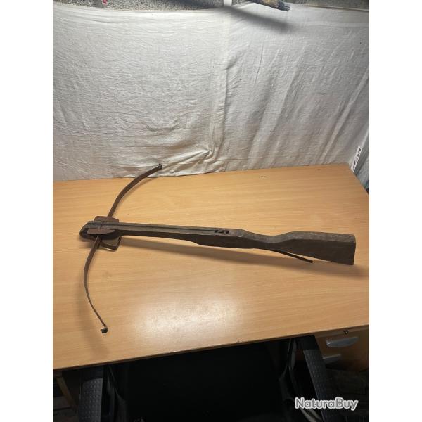 Ancienne arbalte mdival