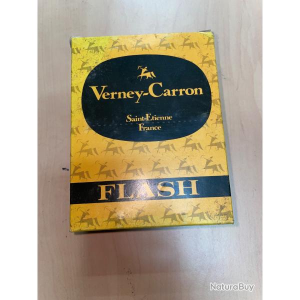Lot 2 boites de 10 cartouches Verney Carron Flash bourre grasse calibre 16/67, 28 grammes, plombs 10