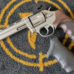 Revolver Taurus MOD 689 cal 357 / 38