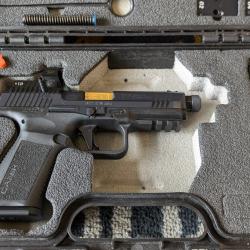 Pistolet CANIK TP9 ELITE COMBAT Executive CAL 9X19 / point rouge mecanik