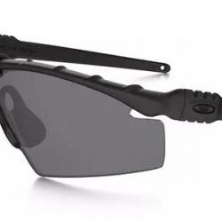 Lunettes de protection SI Ballistic M Frame 3.0 noires verres fumés Oakley
