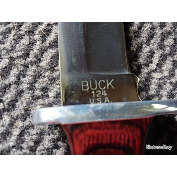 BUCK 124 Manche bois.