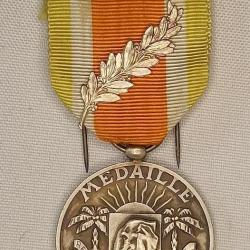 Médaille du Mérite avec palme de Côte d'Ivoire vintage