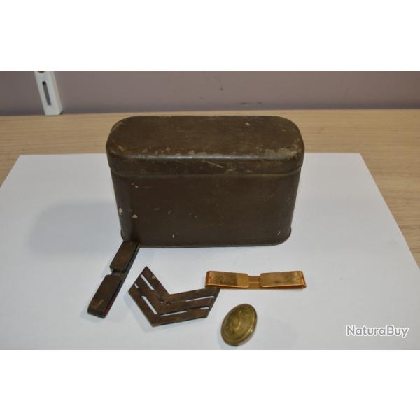 Lot divers Militaria Boite transport Lunette Franaise Moto 1939/1945 (22)