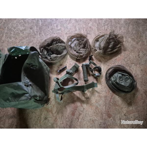 Lot divers militaria