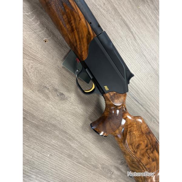 Blaser R8 black dition cal 300win