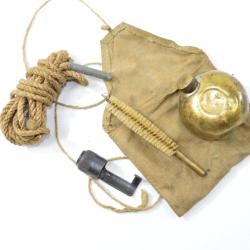 Kit / nécessaire de nettoyage pour Mauser Tchèque VZ24 et dérivés. Protège bouche, huilier (B)