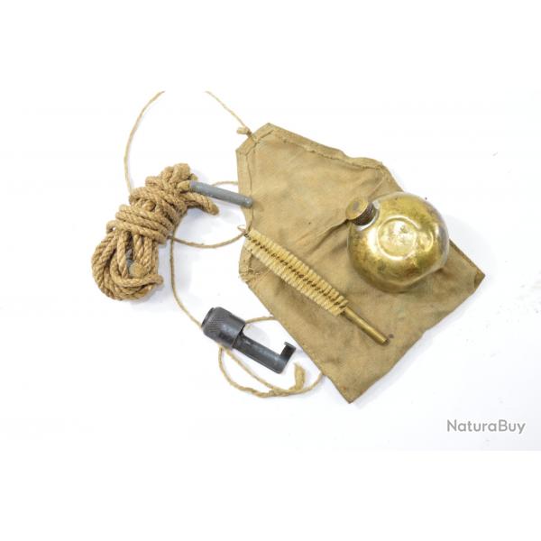 Kit / ncessaire de nettoyage pour Mauser Tchque VZ24 et drivs. Protge bouche, huilier (B)