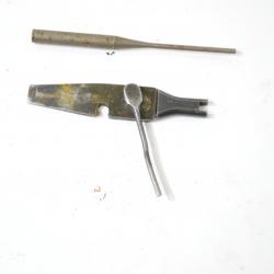 Outil multifonction tournevis 2e type + chasse goupille du kit Russe. AK47 / 74 AKM et dérivés tordu