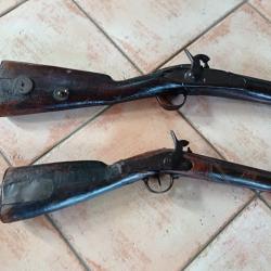 Lot de 2 fusils africains de collection année 1970