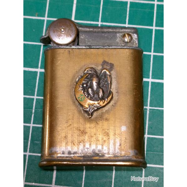 21 EME RTA BRIQUET AVEC INSIGNE 21 EME REGIMENT TIRAILLEURS ALGERIENS, INDOCHINE