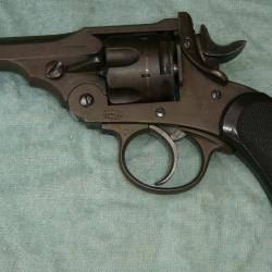 REVOLVER MKII WEBLEY CALIBRE 455 AVEC CLIPS