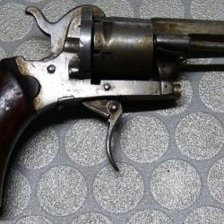 Revolver type Lefaucheux calibre 7mm à broche
