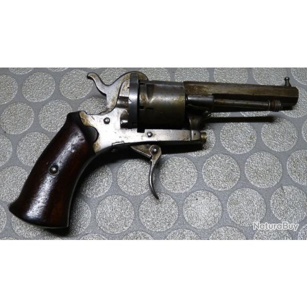 Revolver type Lefaucheux calibre 7mm  broche