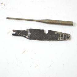 Outil multifonction tournevis 1er type + chasse goupille du kit Russe. AK47 / 74 AKM et dérivés (D)