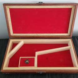 Coffret revolvers (Remington, Colt, Rogers & Spencer) à poudre noire en acajou