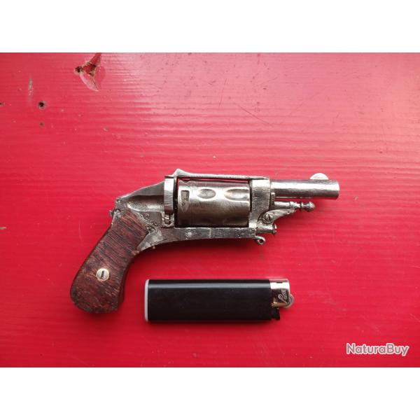 Vlodog hammerless 6MM PV