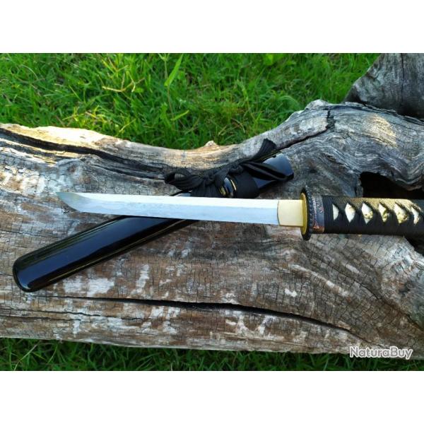 TANTO NOIR  VRITABLE SABRE FORG A LA MAIN EN ACIER DAMAS 512 COUCHES  LAME TRS AIGUISE
