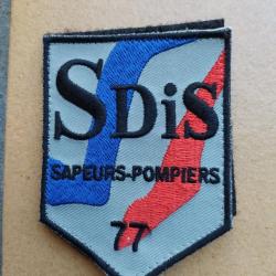 PATCH ECUSSON SAPEUR POMPIER 77 SDIS77