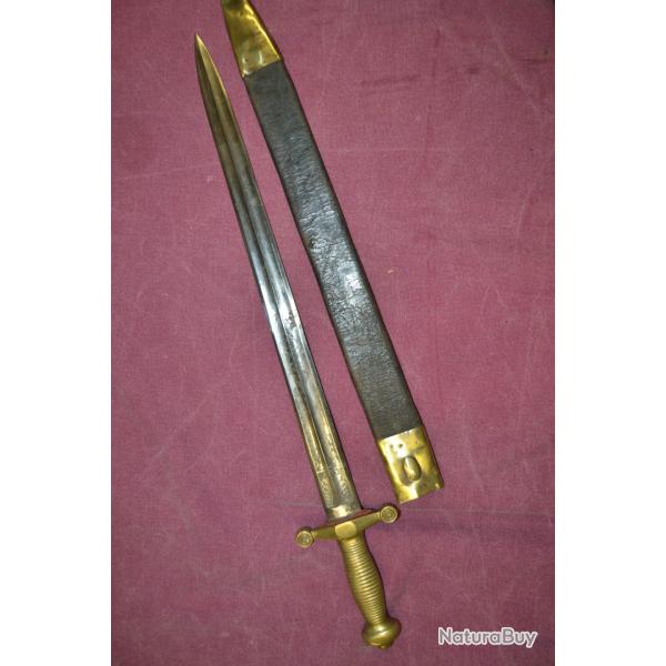 glaive d' officier de sapeur pompier poque napolon III lame grave et signe Mr de Chatellerault