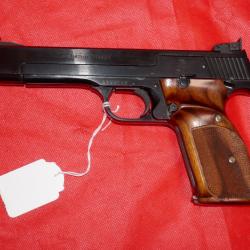 Pistolet SMITH & WESSON Model .41 en 22Lr en bel état
