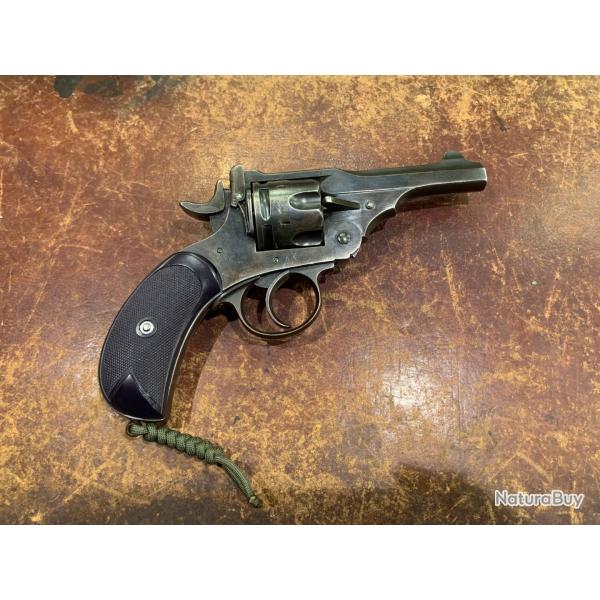 Revolver Webley Mk II calibre 455 Webley avec jeu d'outils