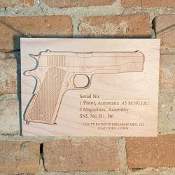 Plaque décorative intéractive : Colt 1911A1