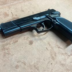 pistolet 9X19 FN HERSTAL