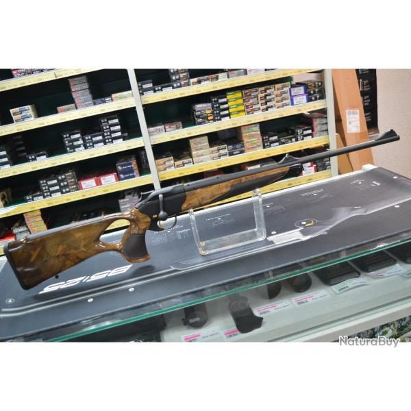 CARABINE LINEAIRE BLASER R8 SUCCESS BOIS ET CUIR GRADE 4 CALIBRE 30-06 AVEC ORGANES DE VISSES NEUVE
