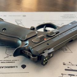 Pistolet CZ 75 B OMEGA 9x19 mm