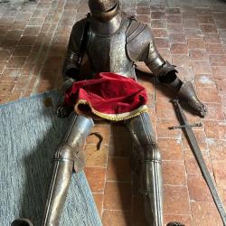 Superbe Et Rare Armure Complète Avec Épée Médievale 1 Sans Prix De Réserve !