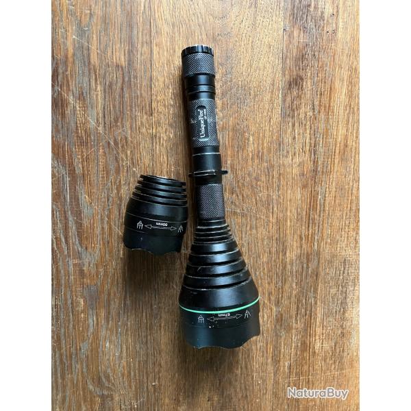 Lampe torche IR UF1508