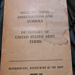 Livre dictionnaire des termes militaires  - 1958 - États-Unis