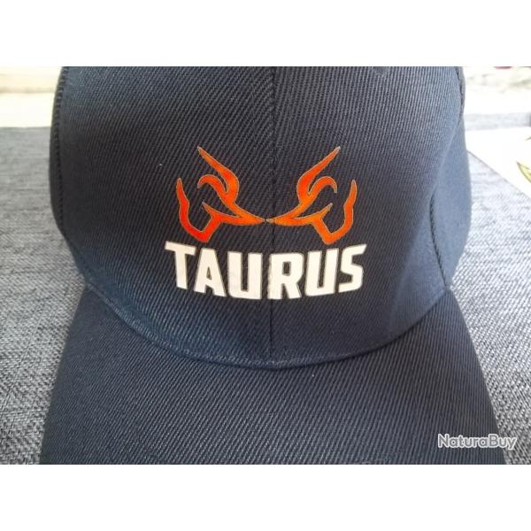 Casquette TAURUS