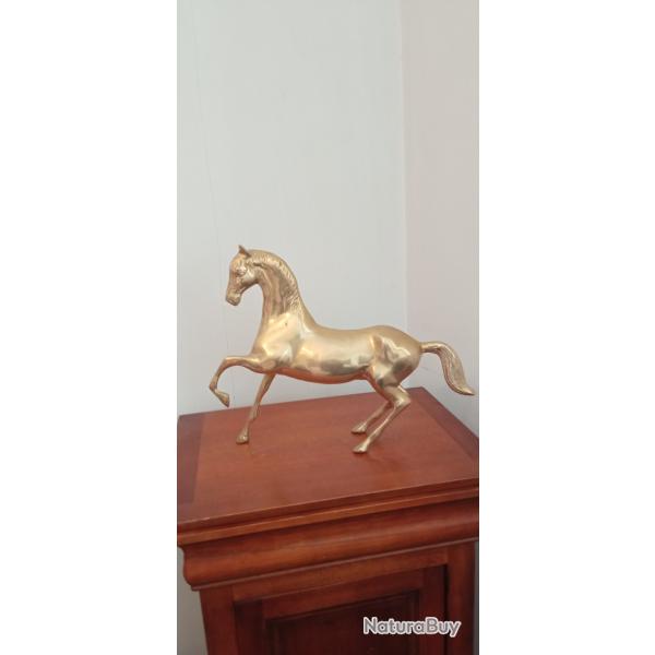 Sculpture cheval en bronze dor