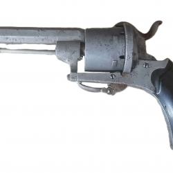 Revolver a broche type "lefaucheux"