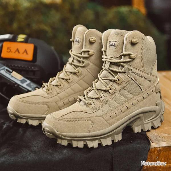 Men Tactical Boots Outdoor Hiking Desert Boots Breathable Sports Climbing Shoes Military Waterproof 