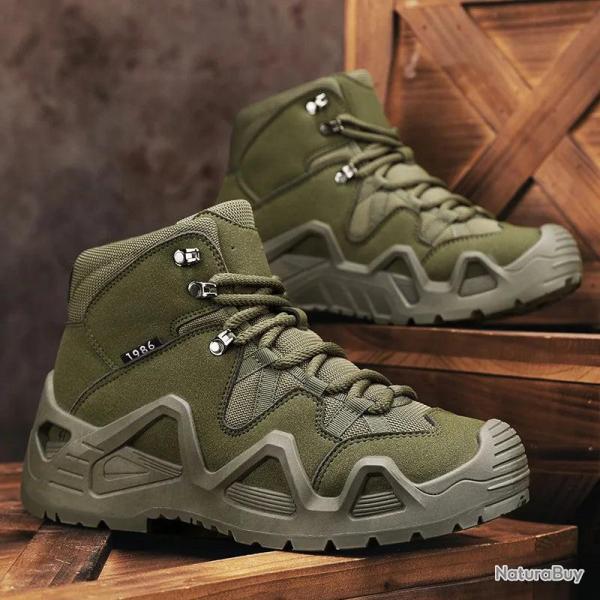 Men's Tactical Boots Desert Military Combat Boots Non Slip Hiking Shoes for Men Training Boots Work 