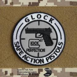 New 3D PVC M416 Q Edition Rubbe Armband BABAYAGA Backpack Morale Collection Pink SR 25 Military Hook