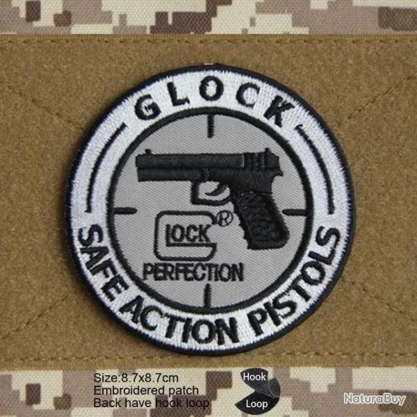 New 3D PVC M416 Q Edition Rubbe Armband BABAYAGA Backpack Morale Collection Pink SR 25 Military Hook