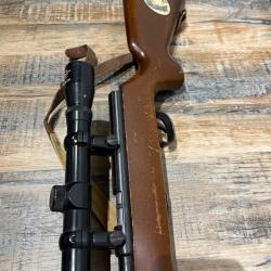 Carabine 22 LR  VOERE a 5 coups et lunette japonaise.
