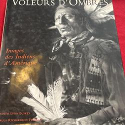 Livre  voleurs d ombres
