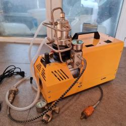vends compresseur air comprimé 300 bars