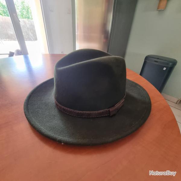 Chapeau
