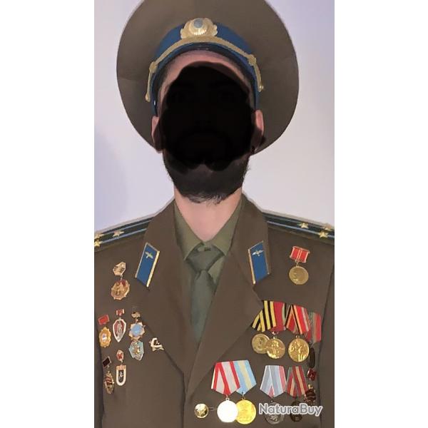 Uniforme Colonel d'aviation sovitique Ukraine original